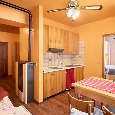Casa ai Lali Aparthotel 3*
